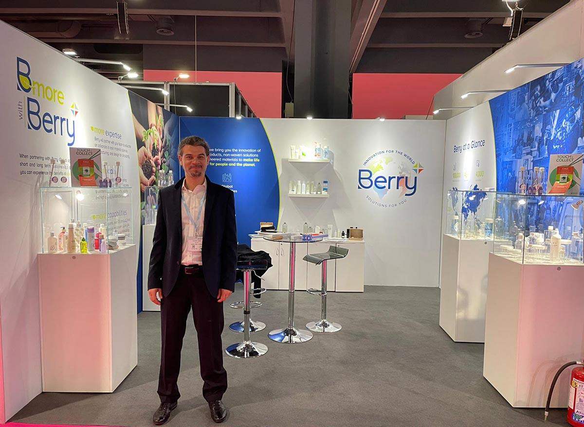 Gionata of the Steba team at Cosmopack